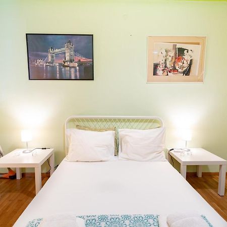 Ampelokipi Metro St. 2 Bedrooms 6 Pers. Apartment Athens Exterior photo