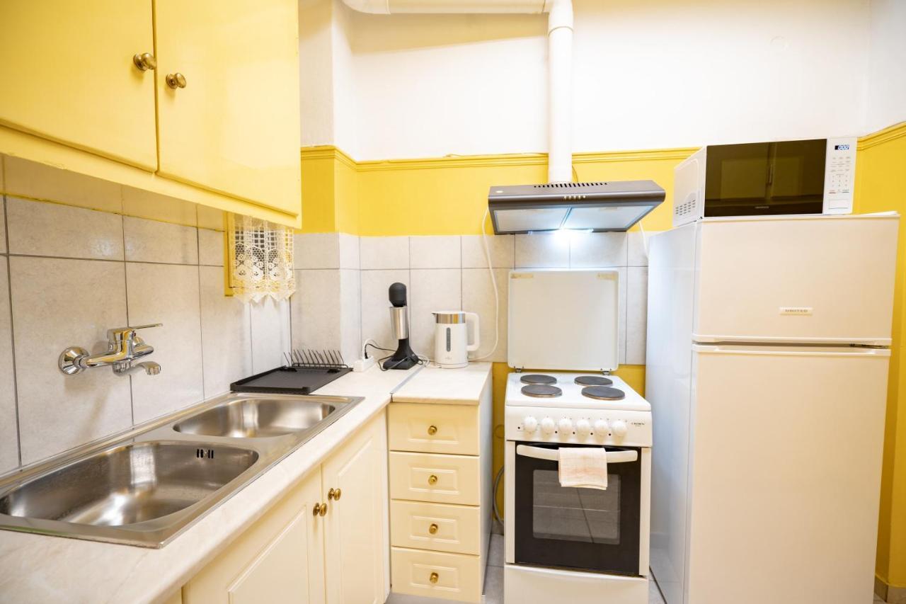 Ampelokipi Metro St. 2 Bedrooms 6 Pers. Apartment Athens Exterior photo